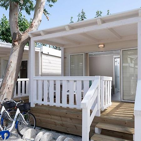 Camping & Village Eucaliptus Alba Adriatica Esterno foto
